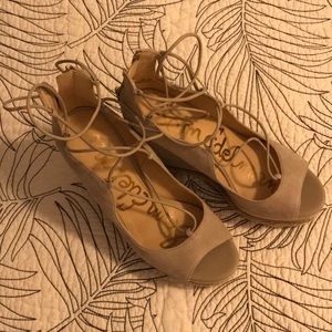 Sam Edelman Nude Wedge